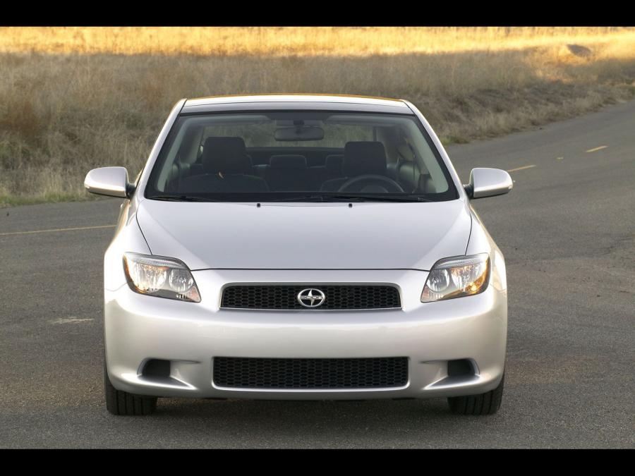  Scion tC 2005 года  (фото 76 из 130)